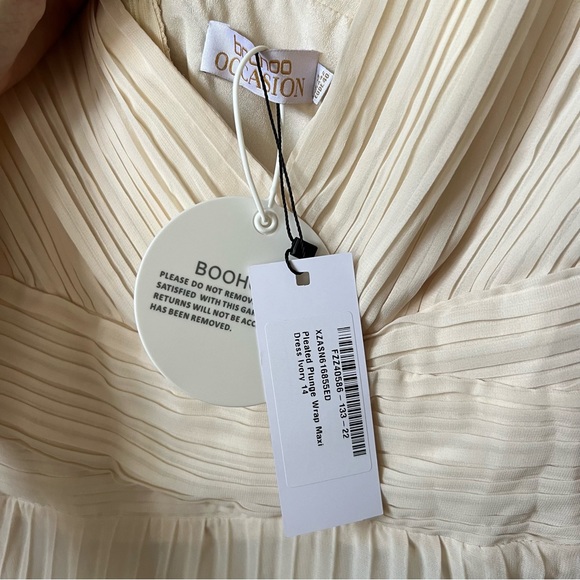 NWT Boohoo Occasions Pleated Wrap Maxi Dress - Picture 4 of 5